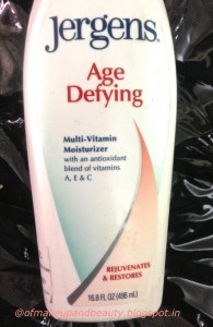 Jergens Age Defying Multi-Vitamin Moisturizer Review