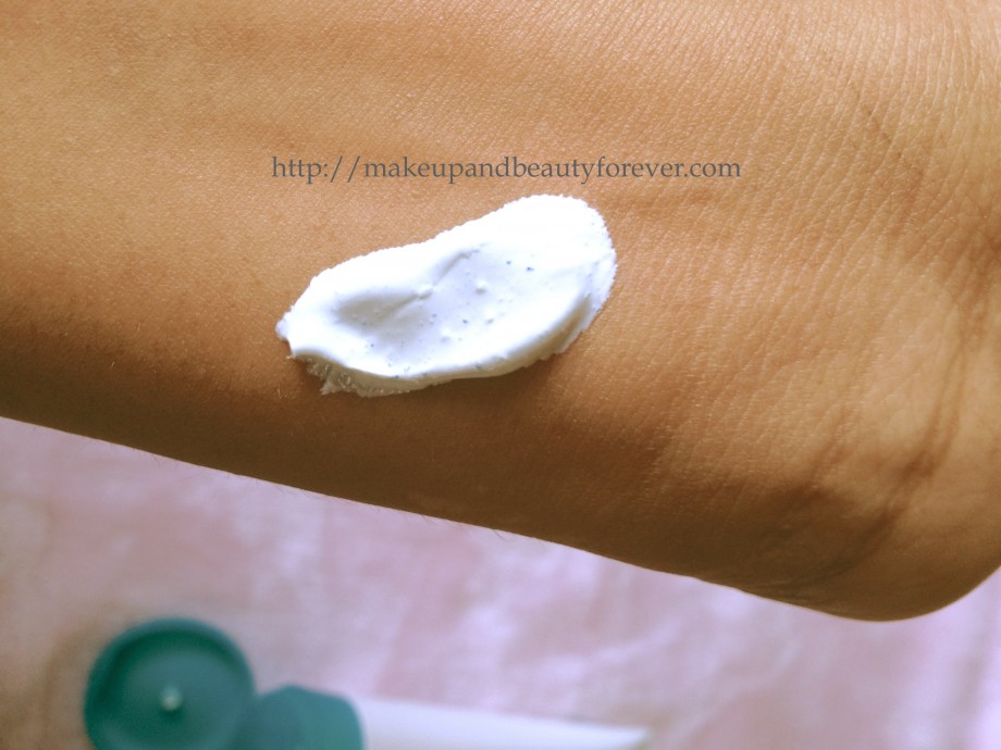Nivea Pure Effect Total Face Cleanup Review