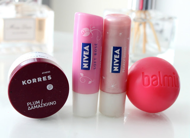 What is the difference between a Lip Balm and Chapstick? A Detailed note on Lip Balms