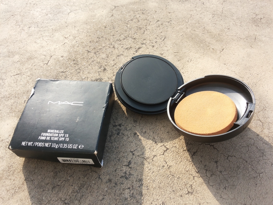 MAC Mineralize Foundation with SPF 15 Review, shades Swatches and FOTD