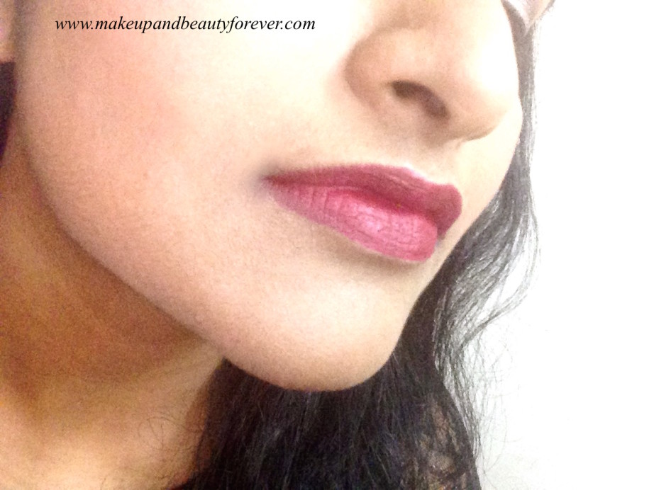 L’Oreal Color Riche Pure Reds Star Collection Pure Garnet Lipstick Review Swatch LOTD FOTD Pretty