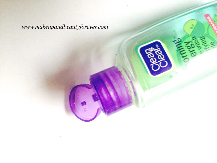 Clean and Clear Morning Energy Face Wash Purifying Apple Review 4
