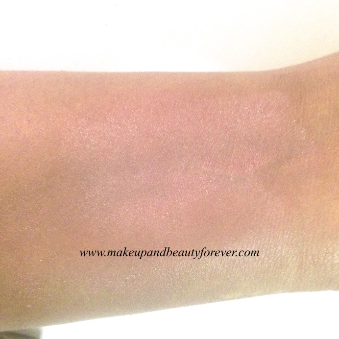 MaxFactor Flawless Perfection Blush 223 Natural Glow Review swatch 2