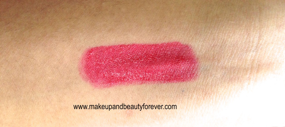 Maybelline Bold Matte Colorsensational Lipstick MAT 5 Bold Red 692 Review, Swatch