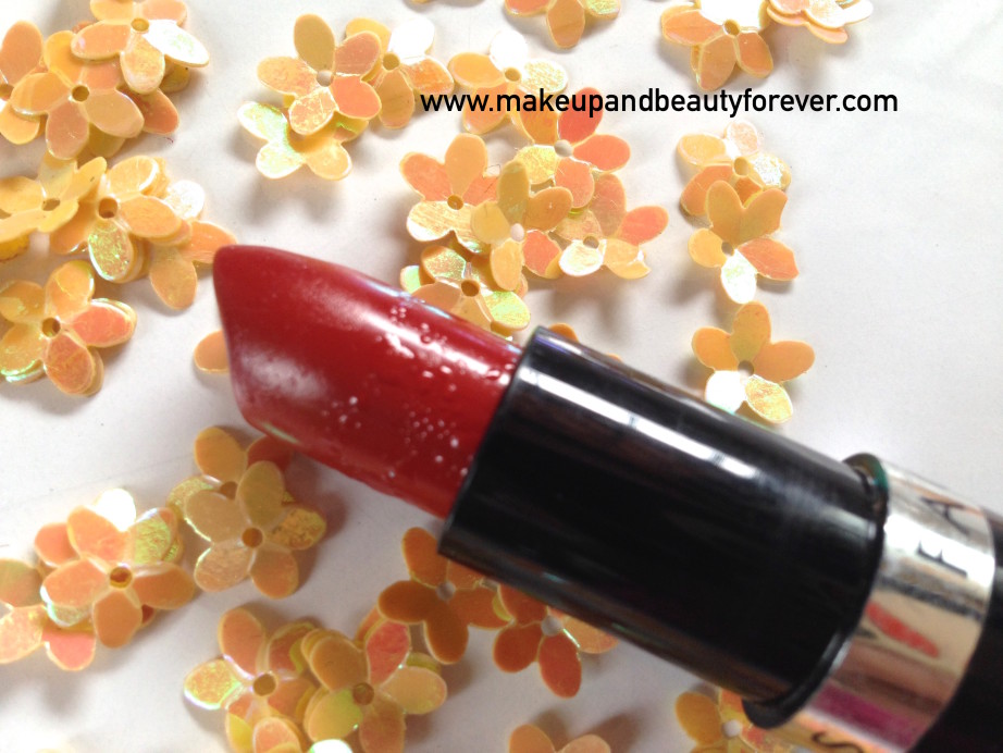 Faces Canada Go Chic Lipstick Poppy Red 411 Review Swatches Price India MBF