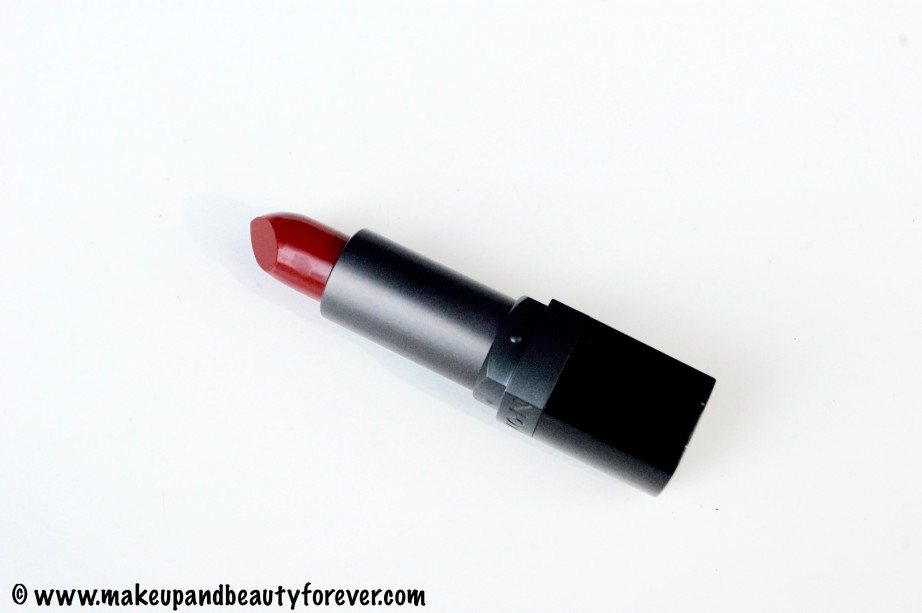 Avon Ultra Color Matte Lipstick Matte Merlot Review Swatches FOTD 1