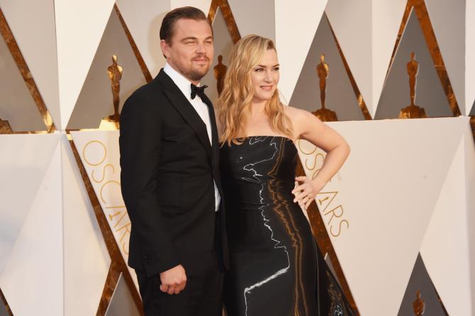 Leonardo Dicaprio Kate Winslet black dress together Oscars 2016