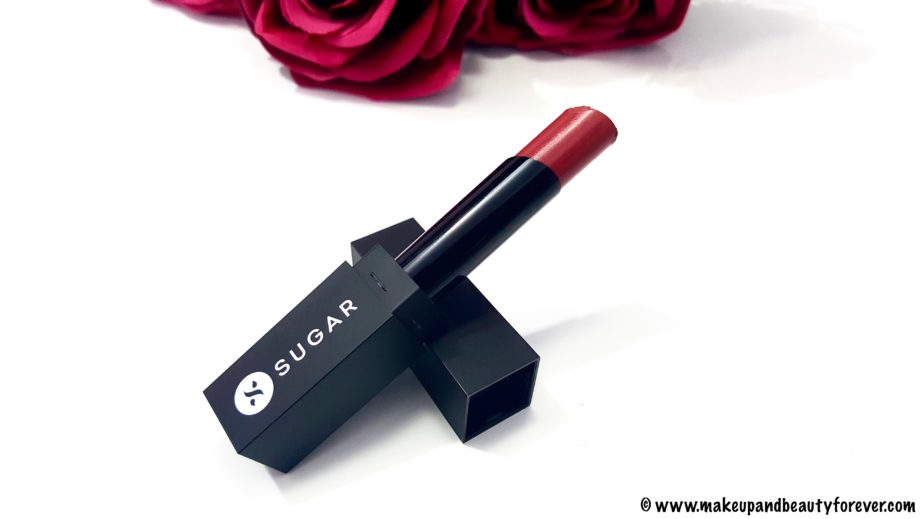 Sugar Cosmetics It’s A-Pout Time Vivid Lipstick 02 Breaking Bare Review Swatches FOTD