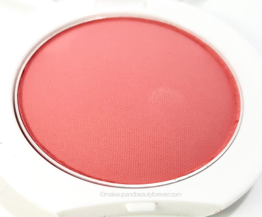 Maybelline Cheeky Glow Blush Fresh Coral Review close up