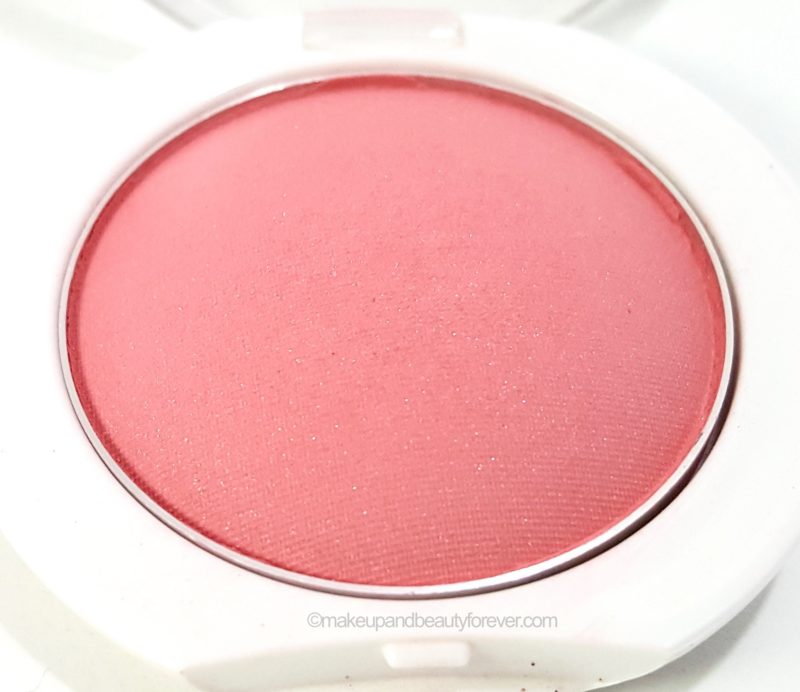 Maybelline Cheeky Glow Blush Peachy Sweetie Review close up