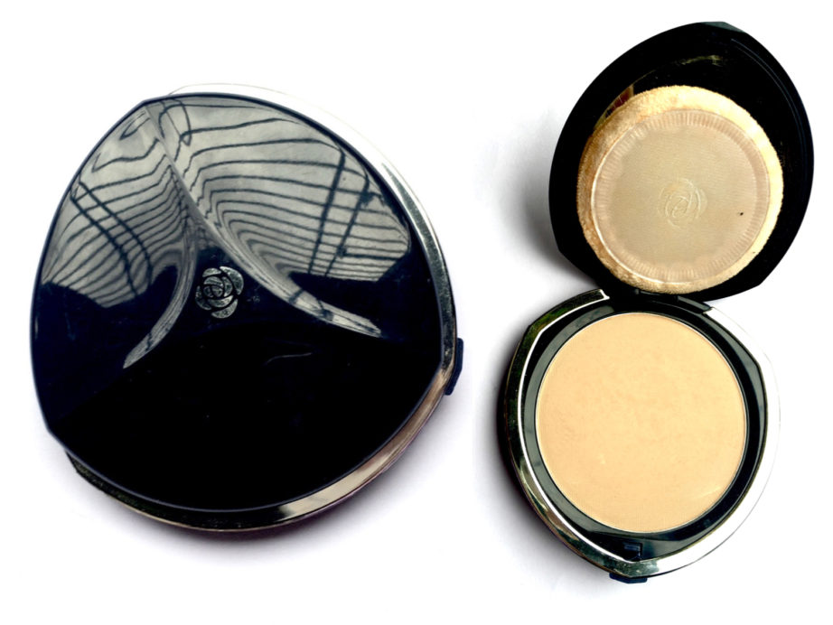 Chambor Silver Shadow Compact Powder Review Shades Swatches Price India USA