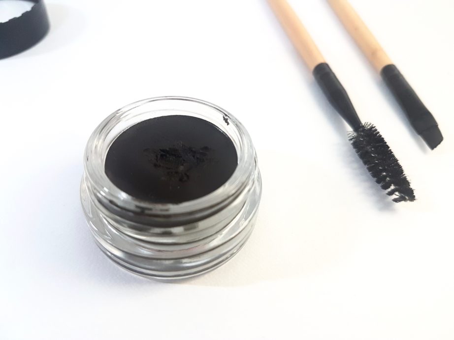Anastasia Beverly Hills Dipbrow Pomade Review Swatches brush