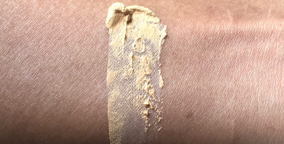 Lakme Absolute Mattreal Skin Natural Mousse Foundation Review Swatches unblended