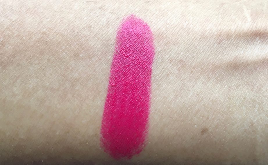 Lakme Enrich Matte Lipstick PM 15 Review Swatches on hand