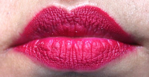 Jeffree Star Velour Liquid Lipstick Masochist Review Swatches wear test