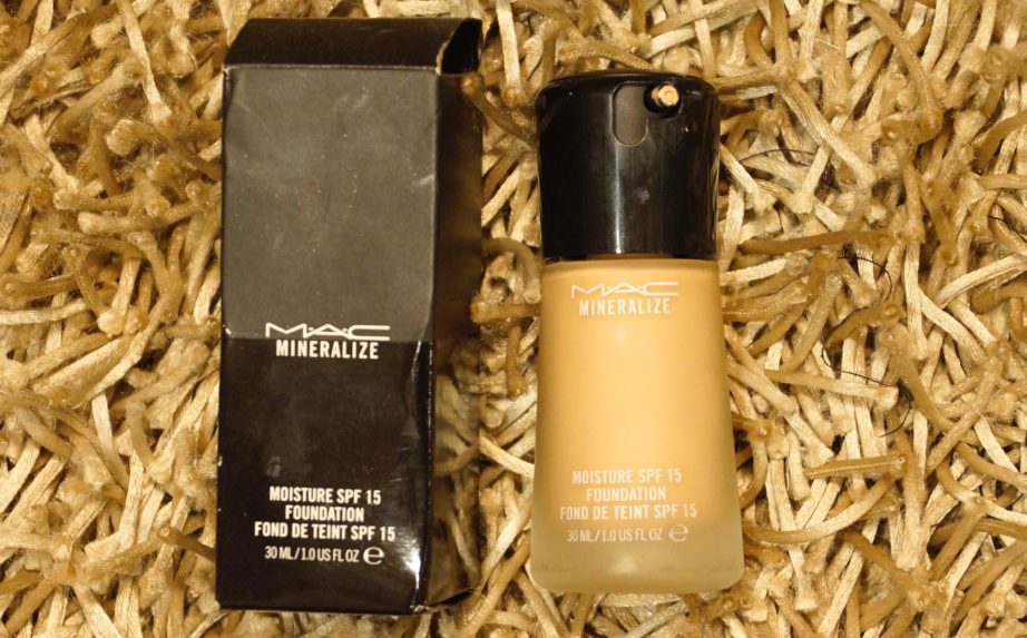 MAC Mineralize Moisture SPF 15 Foundation Review Swatches MBF Blog