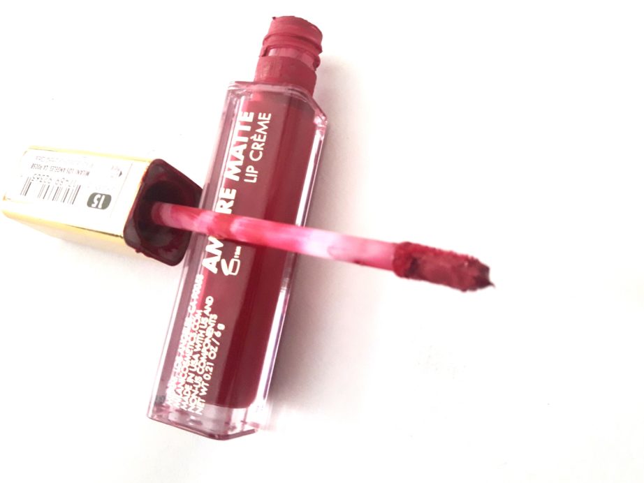 Milani Amore Matte Lip Creme Gorgeous Review Swatches wand