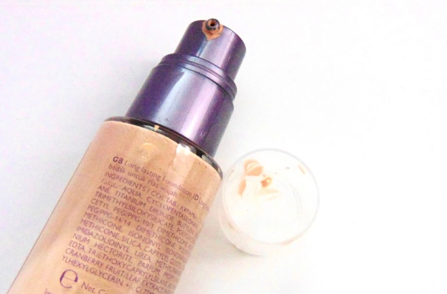 Oriflame The One Everlasting Foundation Review Swatches bottle