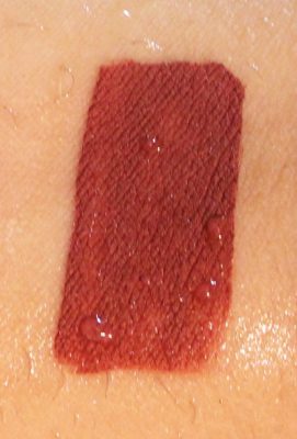 Lipland Matte Liquid Lipstick Baked by Amrezy Review Swatches water