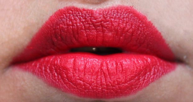 MAC Damn Glamorous Matte Lipstick Review Swatches on lips