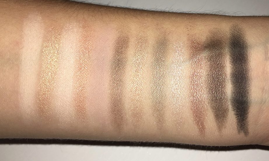 Urban Decay Naked 2 Eyeshadow Palette Review Swatches with flash