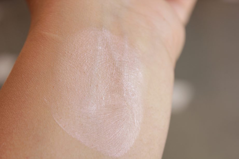 Colorbar Spotlight Illuminating Lotion Review, Swatches 2