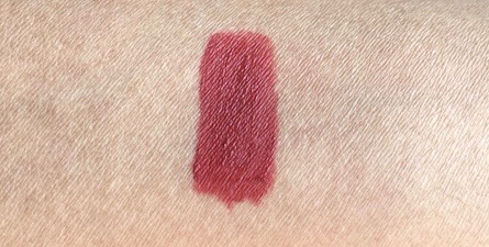 Lakme Burgundy Lush 9 to 5 Weightless Matte Mousse Lip Cheek Color Review, Swatches hand