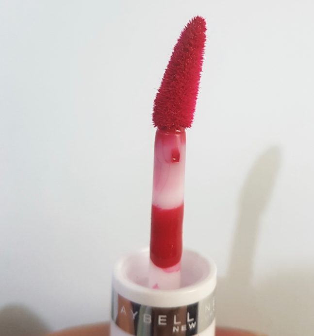 Maybelline Superstay 24 Color 2 Step Lipstick Keep It Red 035 Review, Swatches focus