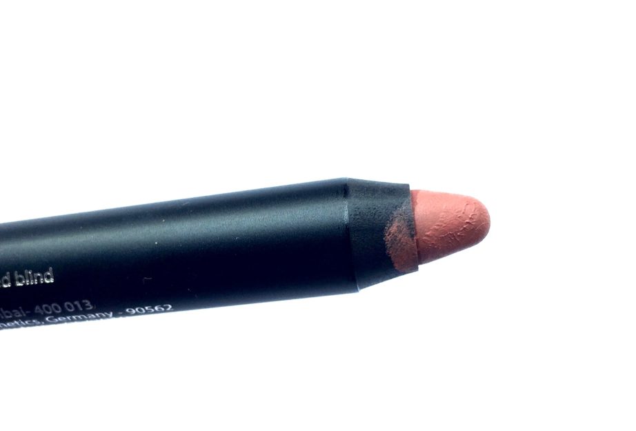 Nykaa Matteilicious Lip Crayon Next Level Nude Review, Swatches Focus