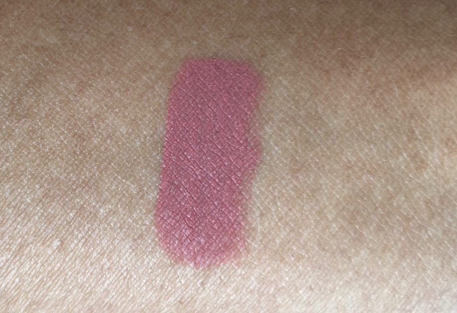 Nykaa Matteilicious Lip Crayon Next Level Nude Review, Swatches hand