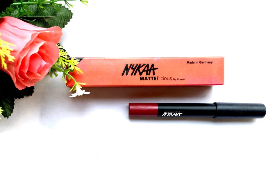 Nykaa Matteilicious Lip Crayon Perfect Plum Review, Swatches MBF Blog