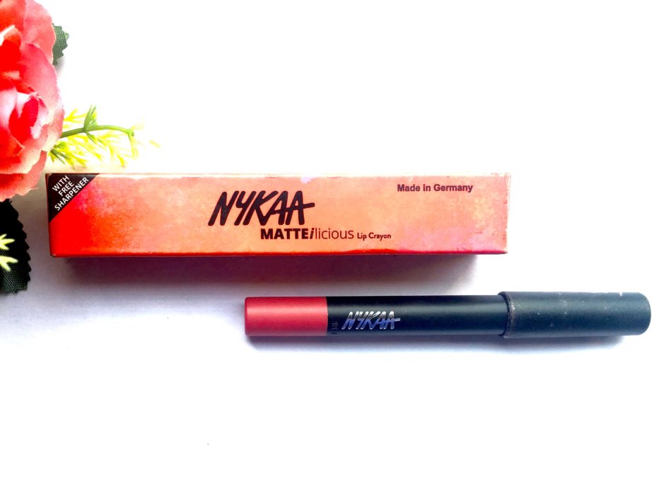 Nykaa Matteilicious Lip Crayon Pink On Fleek Review, Swatches Blog MBF
