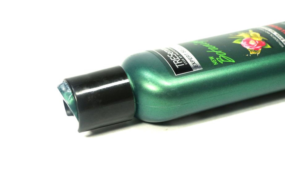 TRESemmé Botanique Nourish & Replenish Shampoo Review Cap