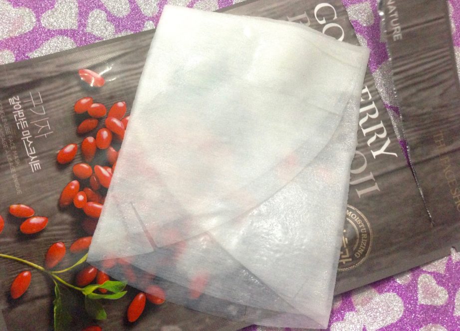 The Face Shop Real Nature Goji Berry Face Mask Review folded