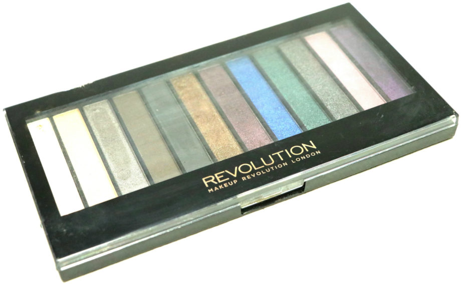 Makeup Revolution Hot Smoked Redemption Palette Review, Swatches packaging