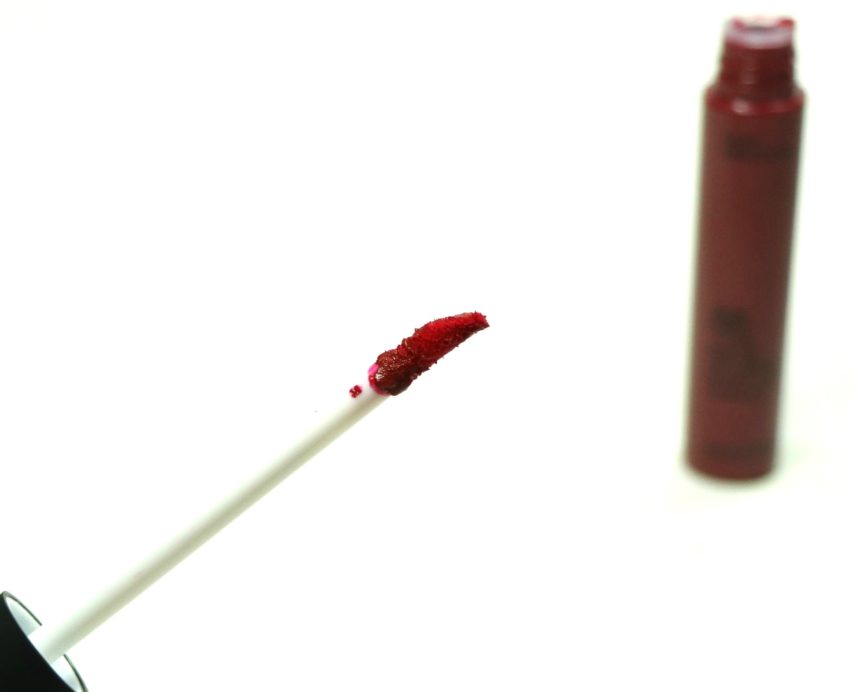 The Body Shop Matte Lip Liquid Lipstick Tahiti Hibiscus Review, Swatches Blog MBF