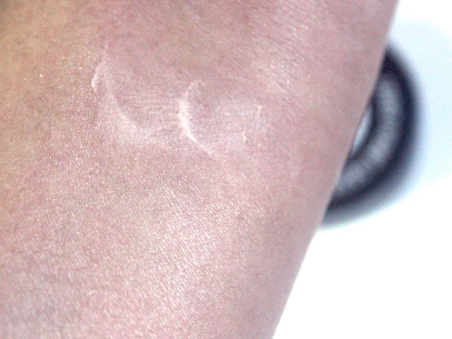 PAC Zero Pore Separation Cream Review, Shades, Swatches skin
