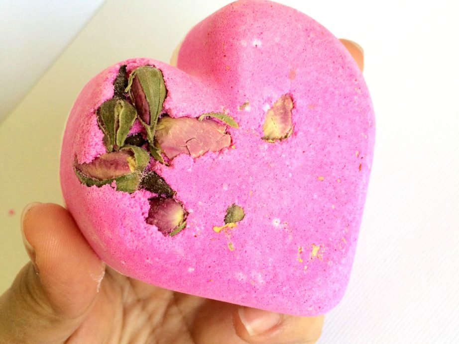 LUSH Tisty Tosty Bath Bomb Review, Demo MBF
