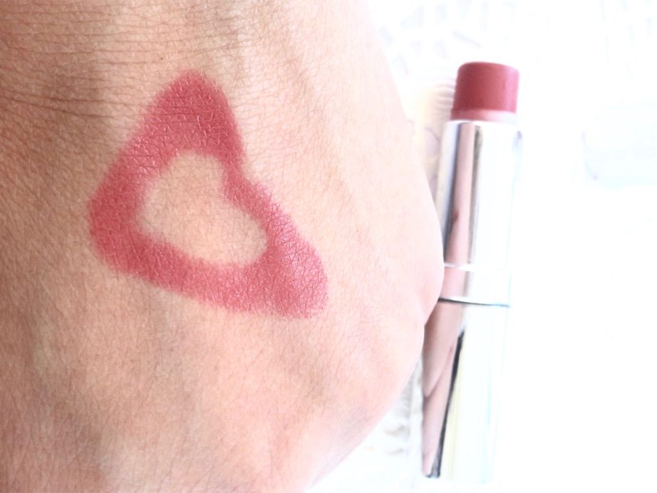 Colorbar Matte Touch Lipstick Steal Pink 32 Review, Swatches skin