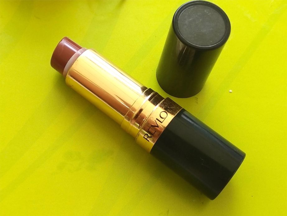 Revlon Chocolate Velvet 302 Super Lustrous Lipstick Review, Swatches closeup