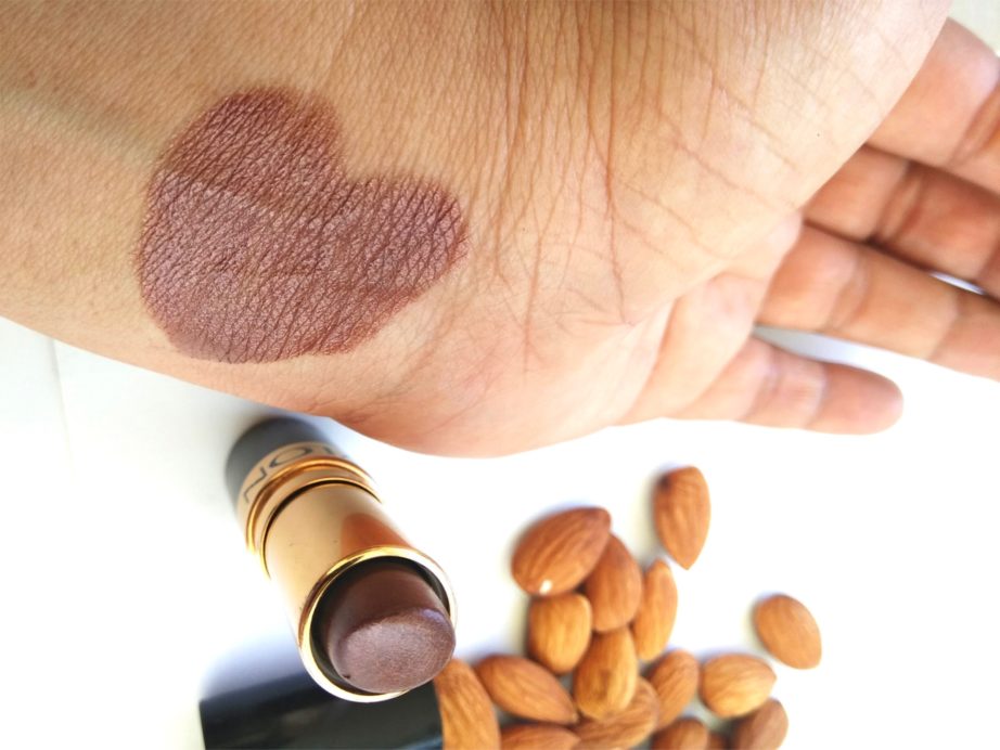 Revlon Super Lustrous Pearl Lipstick Iced Mocha 315 Review, Swatches hand