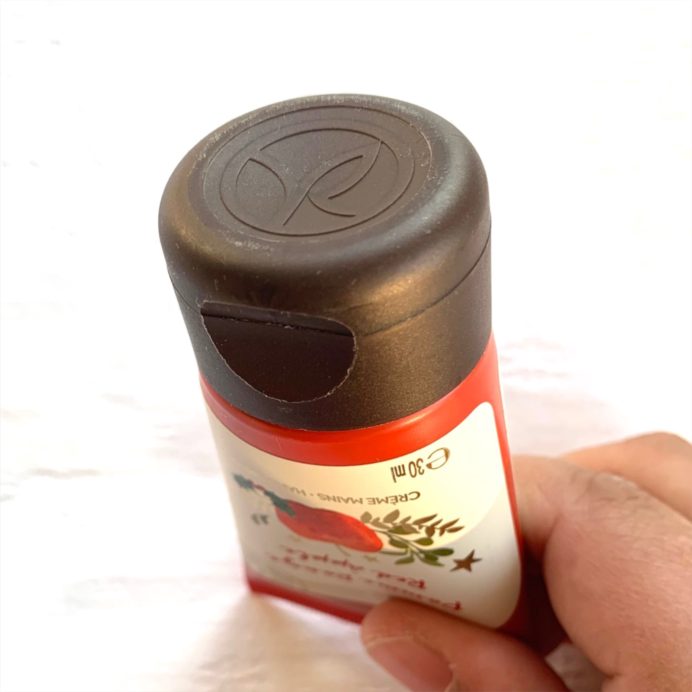 Yves Rocher Pomme Rouge Red Apple Hand Cream Review top