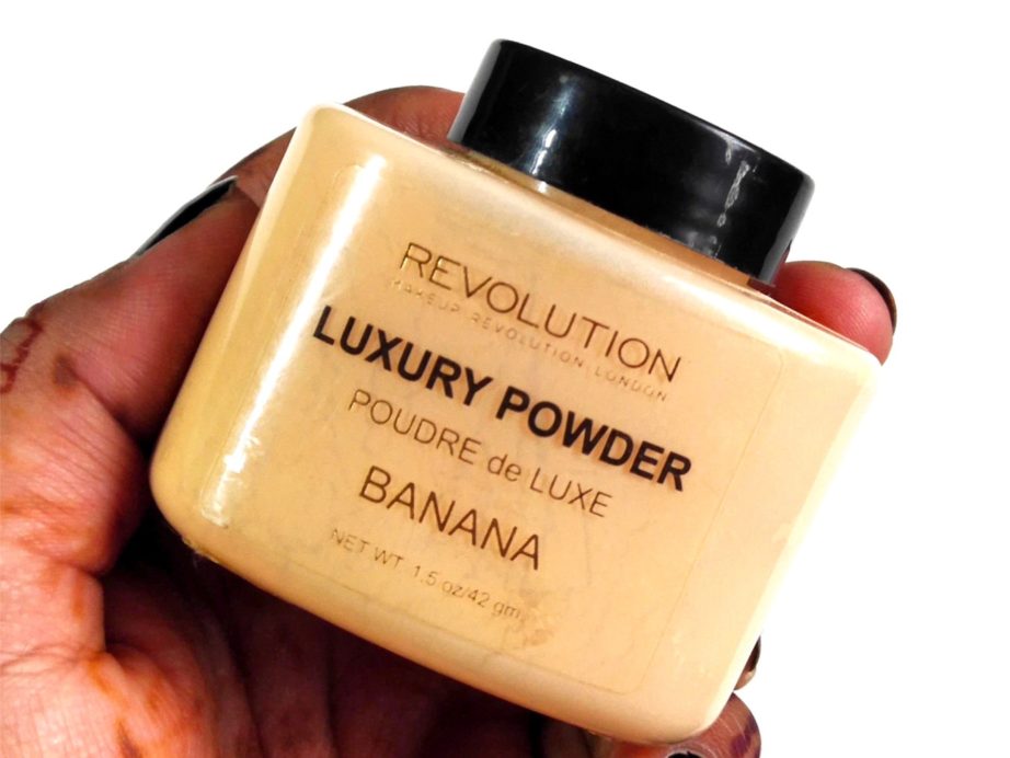 platform januar Bemyndige Makeup Revolution Luxury Banana Powder Review