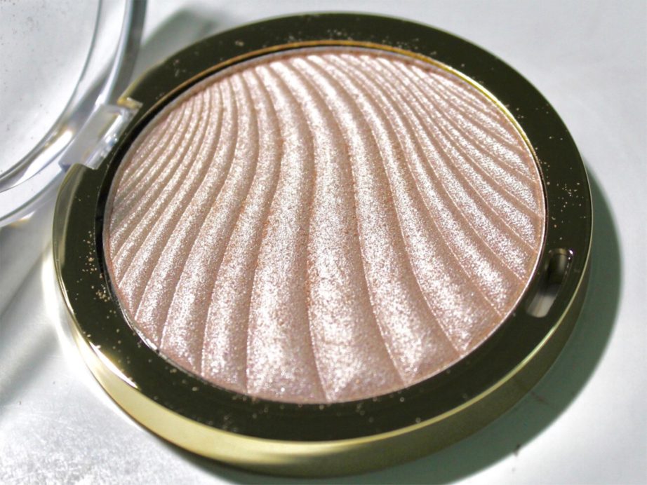 Milani Strobelight Instant Glow Powder Afterglow Review, Swatches