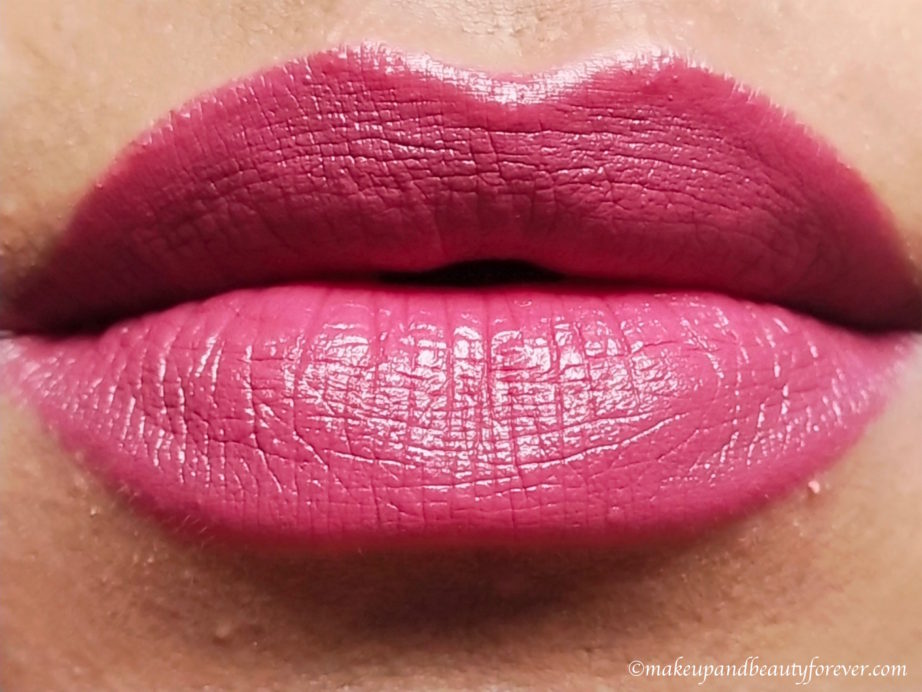 MAC Captive Satin Lipstick Review, Swatches on NC 42 MBF
