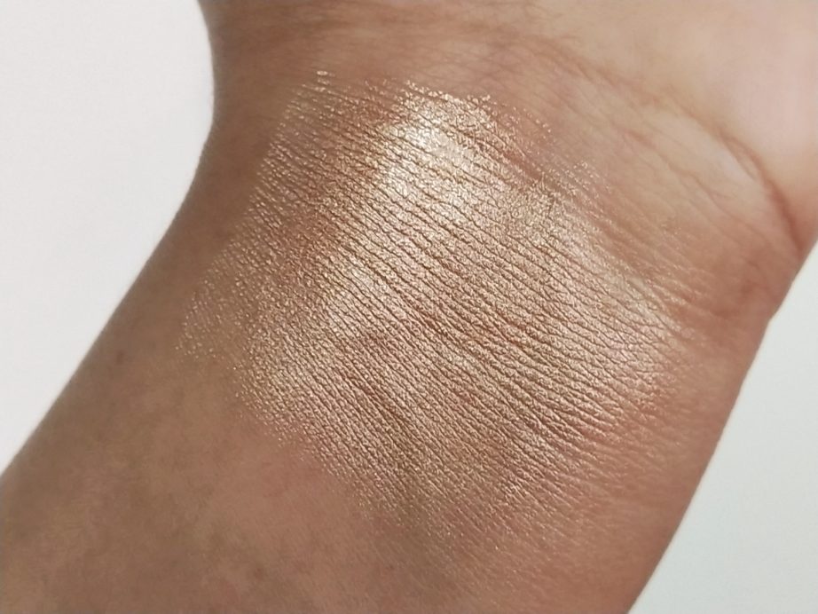 Nykaa Strobe & Glow Liquid Highlighter Glazed Bronze Review, Swatches blended