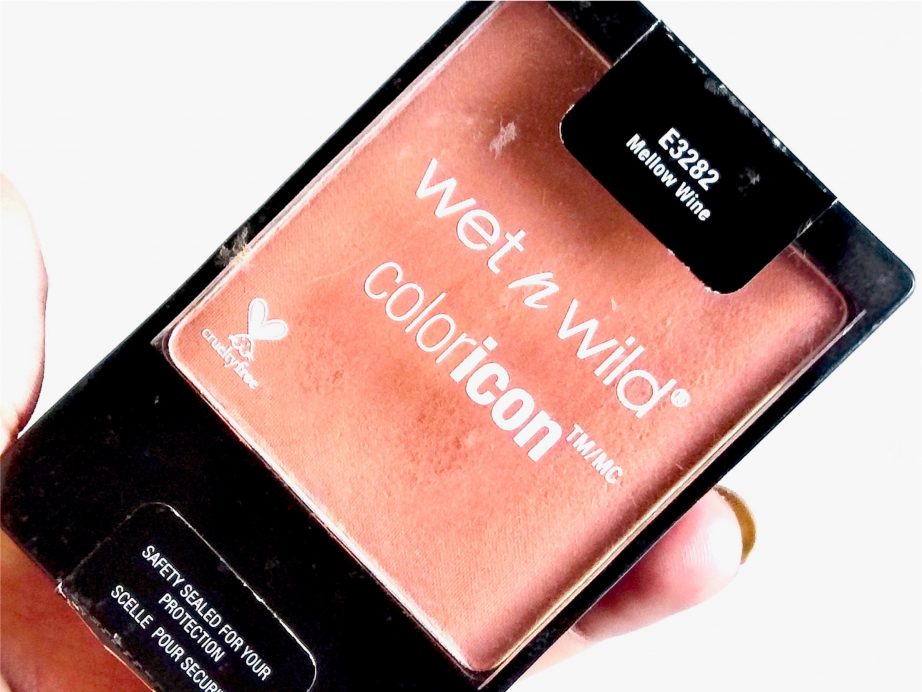 Wet n Wild Color Icon Blush Mellow Wine Review